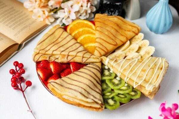Випікання млинців на Масницю