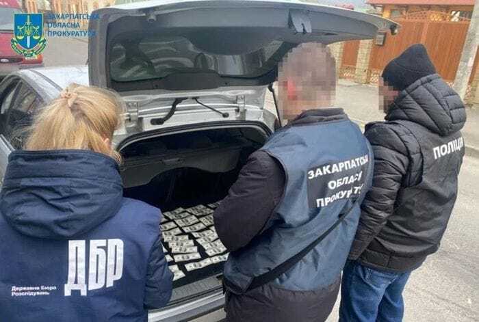Затримання на хабарі посадовця ГУ ДСНС