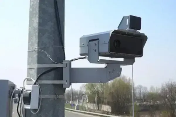 На дорогах Закарпаття побільшало камер
