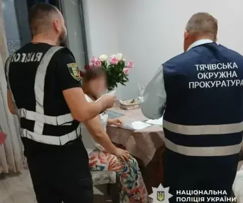 На Закарпатті сімейній лікарці оголосили підозру за «допомогу» ухилянтам від мобілізації