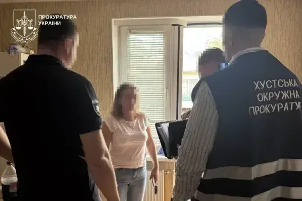 «Інвалідність за долари»: на Закарпатті викрили лікарів-корупціонерів