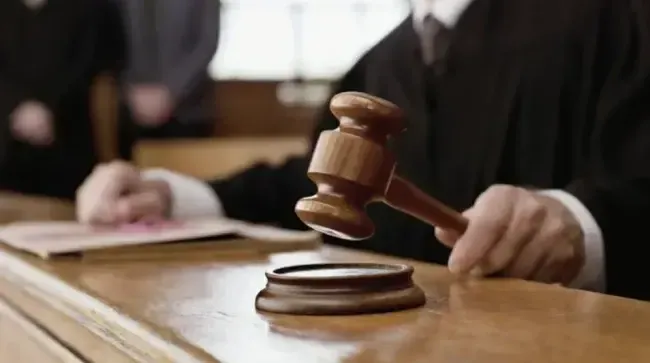 На Закарпатті судитимуть банду підлітків, які грабували та ґвалтували жінок