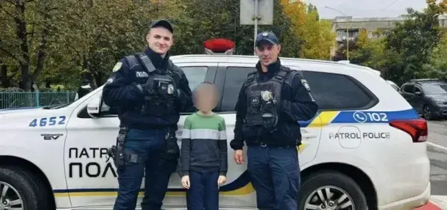 В Ужгороді патрульні розшукали зниклу дитину