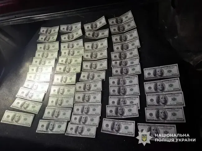 Поліція Мукачева викрила “бізнес” із втечі за кордон: організатор хотів заробити 8 тисяч доларів