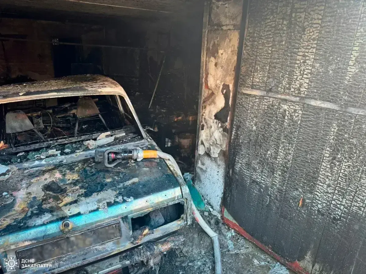 В Ужгороді сталася пожежа зі смертельними наслідками: що відомо (ФОТО)