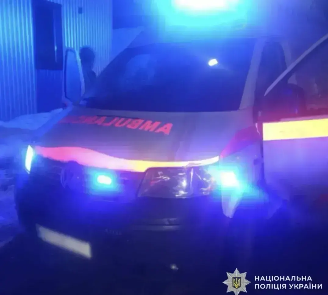 На в’їзді до Закарпаття зупинили "швидку" з боєприпасами: що відомо