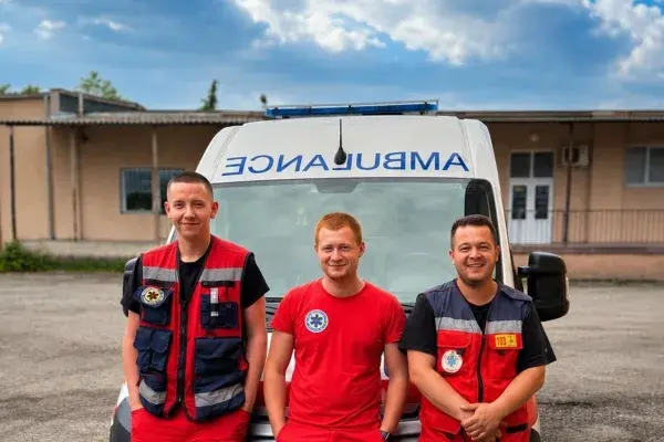 12 хвилин боротьби: в Ужгороді врятували 77-річну жінку після зупинки серця