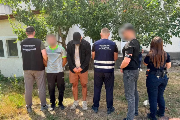 На Закарпатті ліквідували три схеми незаконного переправлення чоловіків через кордон