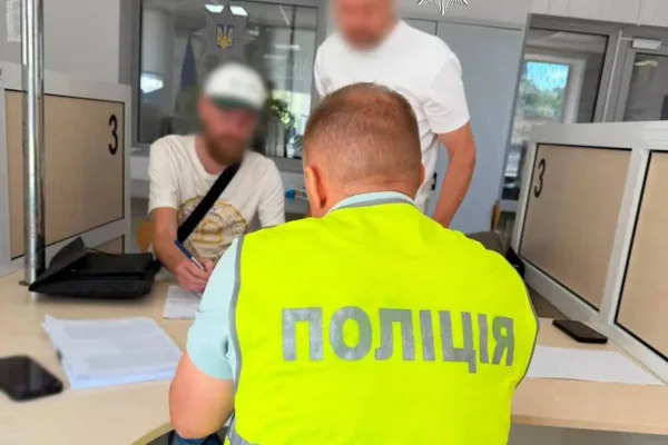 Французький бульдог помер у муках на балконі: поліція повідомила подробиці