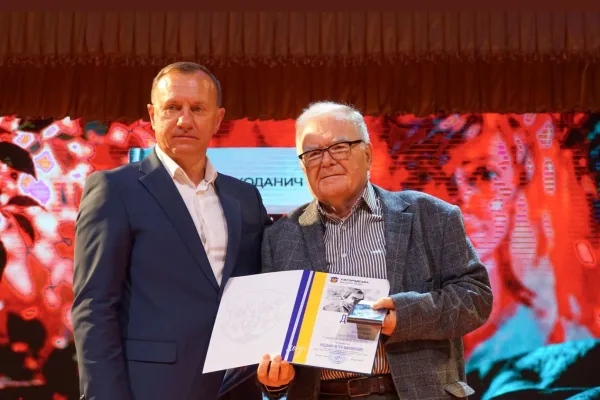 Троє авторів отримали премію імені Петра Скунця в Ужгороді