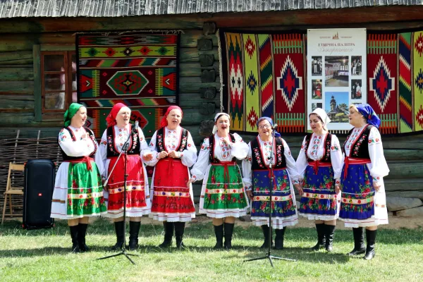 Традиції, пісні та культура: в Ужгороді відбулася «Етнічна палітра»