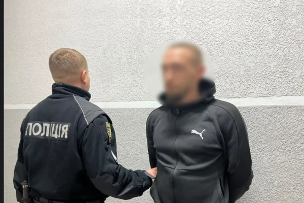 На Мукачівщині п’яний мотоцикліст збив 73-річну жінку та втік з місця ДТП