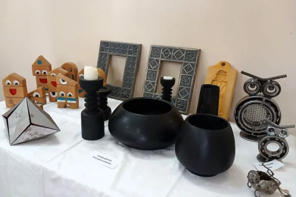 В Ужгороді відкрили виставку найкращих туристичних сувенірів Закарпаття